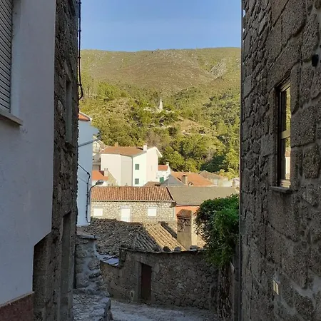 Casa Encantada - * Alvoco da Serra