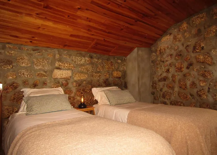 Casa Encantada - Casa de Férias Alvoco da Serra