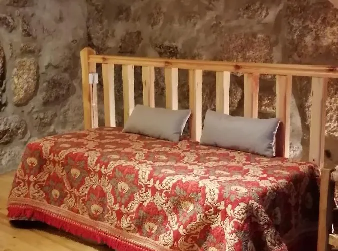 Casa Encantada - *